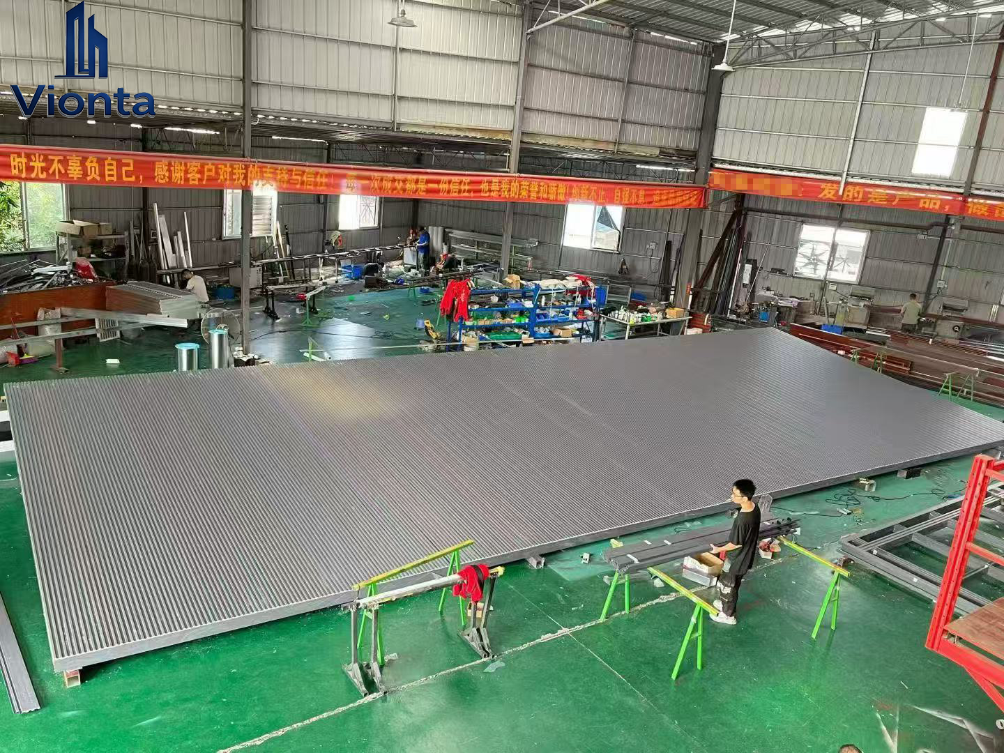 Vionta fém alumínium pergola szállítmány frissítés